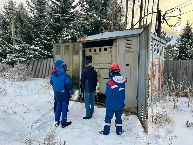 В д. Новогрудинина прошла встреча главы администрации с руководителями энергоснабжающих организаций