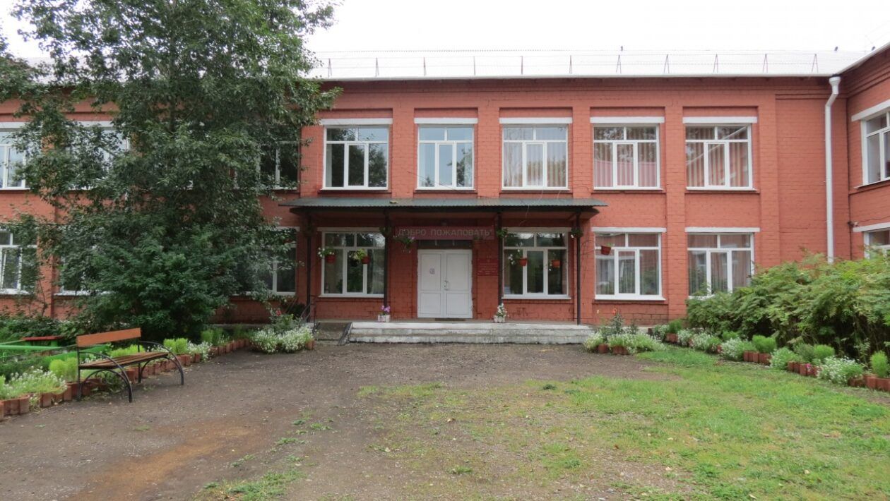 Оёкская школа признана лучшей в Иркутской области