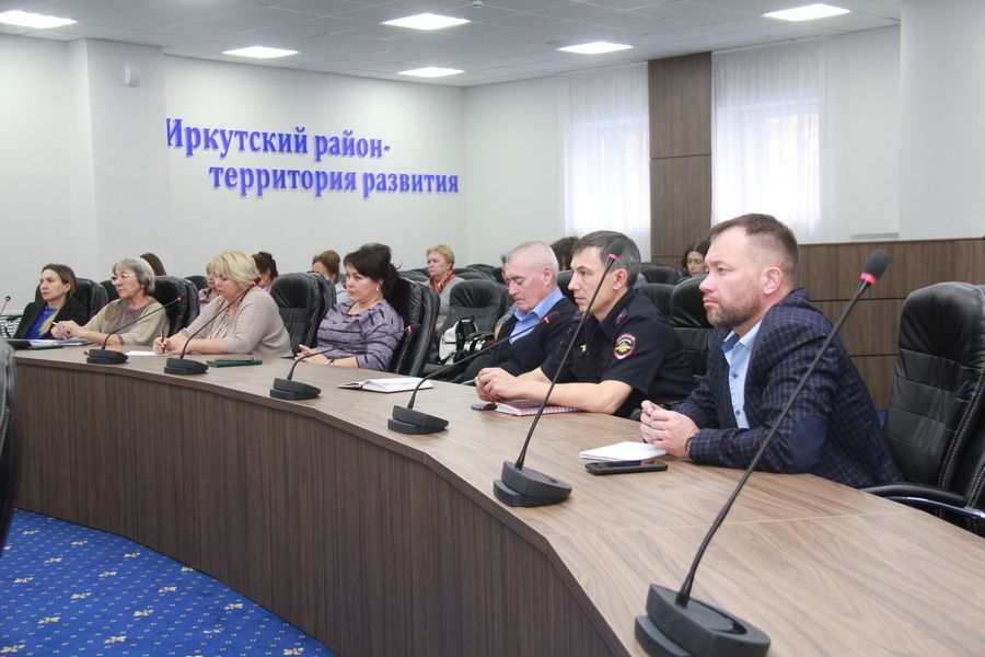 В Иркутском районе создана рабочая группа для помощи семьям мобилизованных военнослужащих