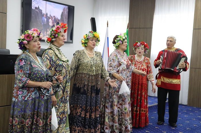 Фото