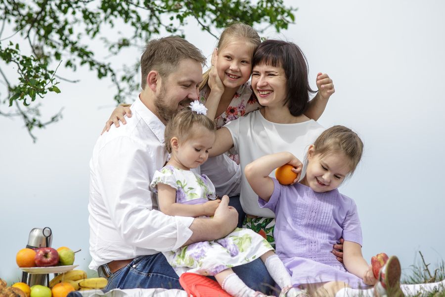 Семья Апанасюк из Хомутово стала обладателем «Золотого Меркурия»