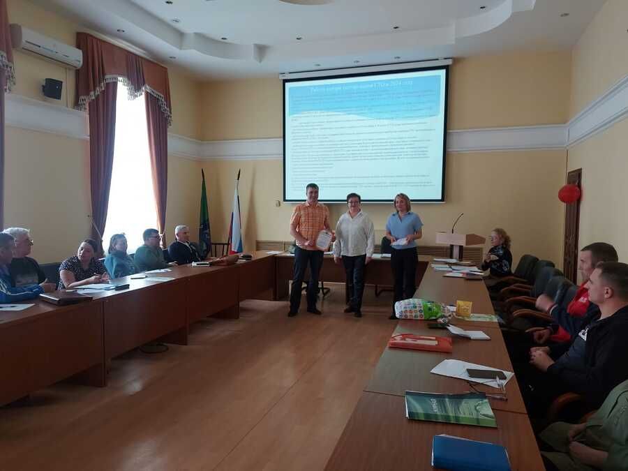 Награждение тренеров-преподавателей