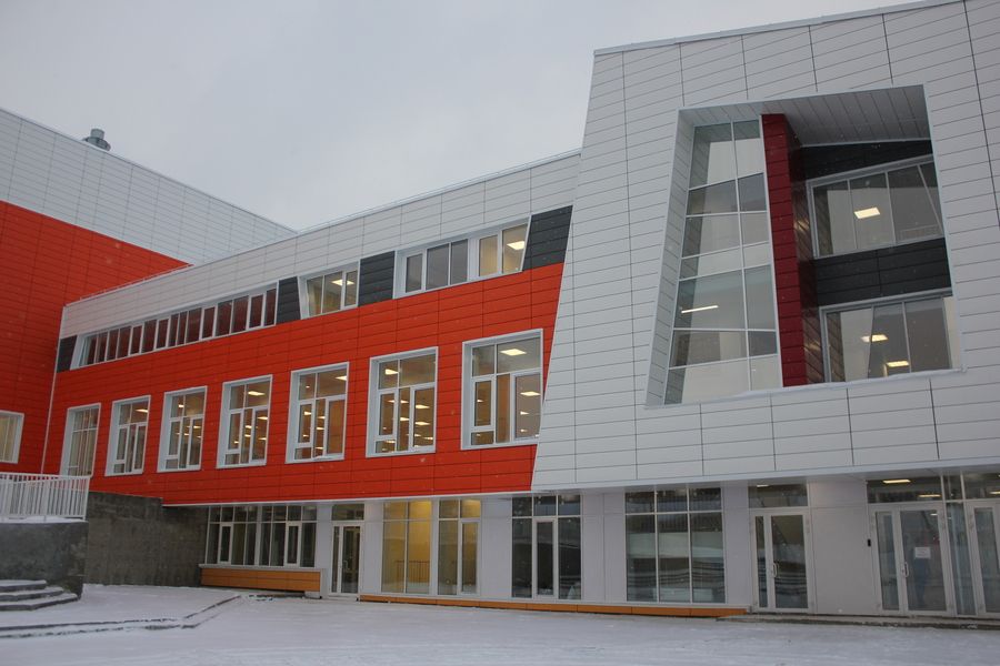 Школа открывает двери
