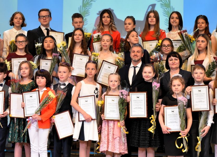 Губернаторский стипендиат