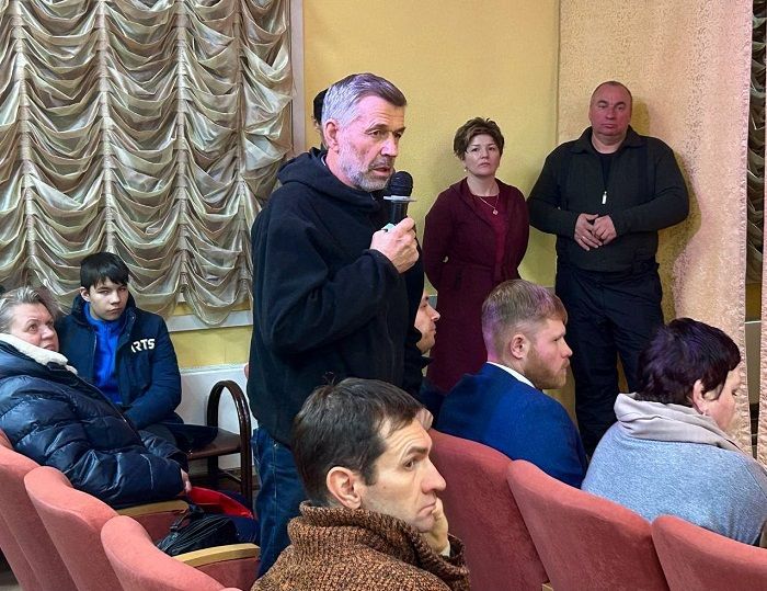 Встреча представителей региональной, районной власти и энергетиков состоялась с жителями Марковского МО