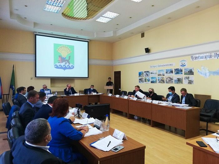Доходы и расходы районного бюджета за первое полугодие приняты депутатами Думы
