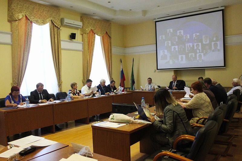 Более 96 млн рублей направят на социальную сферу в Иркутском районе