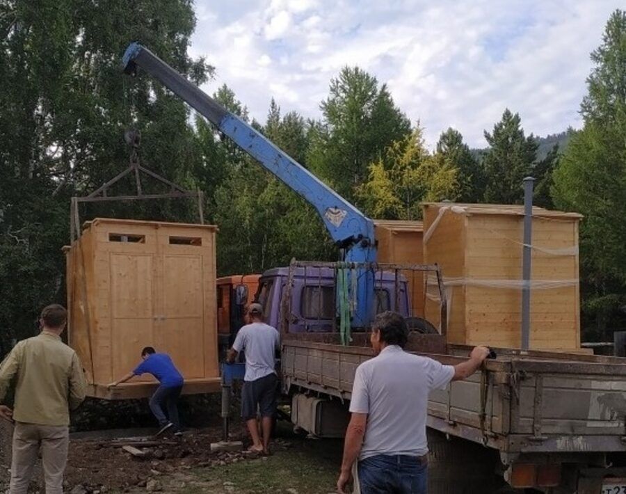 Заповедное Прибайкалье благоустроило территорию по дороге к Сухому озеру