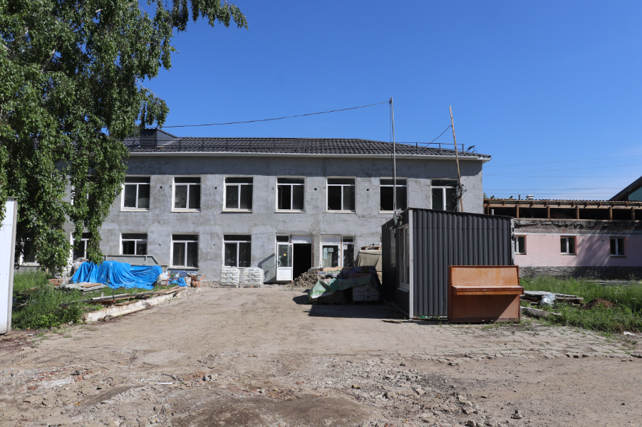 Заменят всё: от систем отопления и водоснабжения до окон и дверей