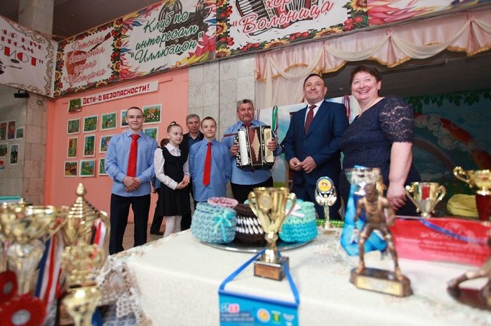 Определены победители конкурса «Почетная семья»