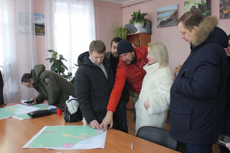 В Листвянке обследуют земельный участок под строительство водозабора