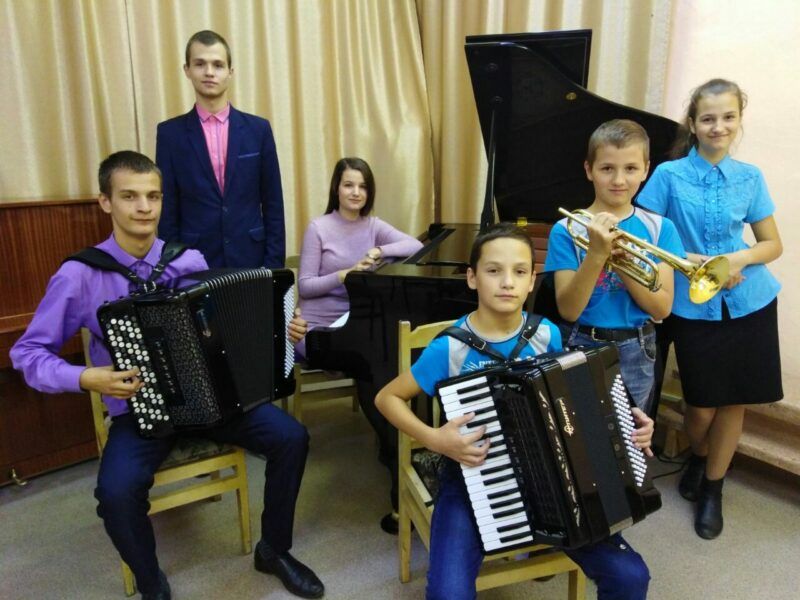 Воспитанники Хомутовской детской музыкальной школы, кто они?