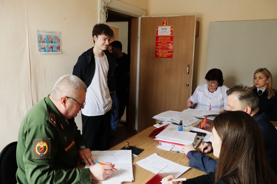 Пройти школу жизни