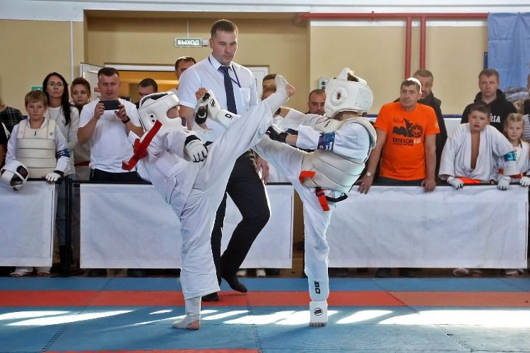 Открытый чемпионат и Первенство Иркутского района по киокусинкай состоялись в Урике