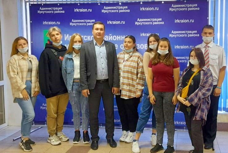 Восемь выпускников из Иркутского района будут учиться по целевому набору в педагогических ссузах