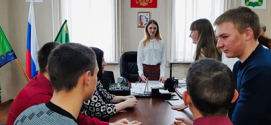 В депутаты бы пошёл, пусть меня научат!