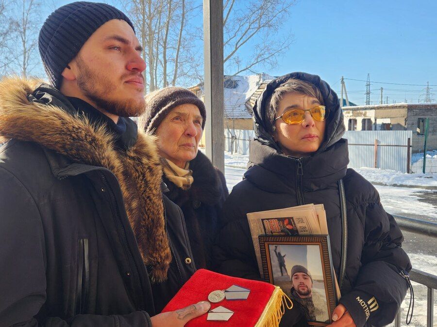 Памяти героя