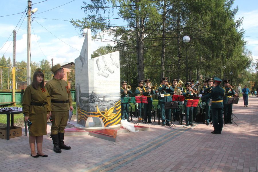 Аллея Победы появилась в поселке Молодежный