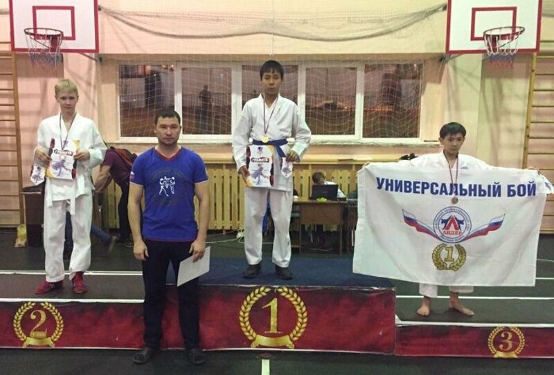 Спортсмены из Иркутского района стали победителями на открытом турнире по универсальному бою